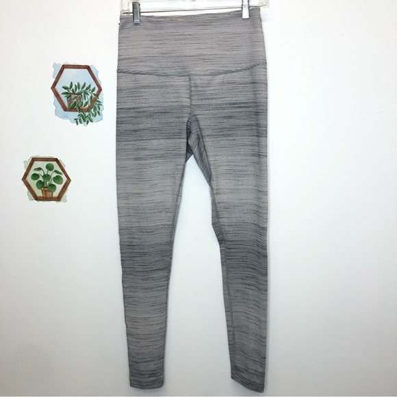 Zella Pants - Zella live in high waist leggings gray stripes
